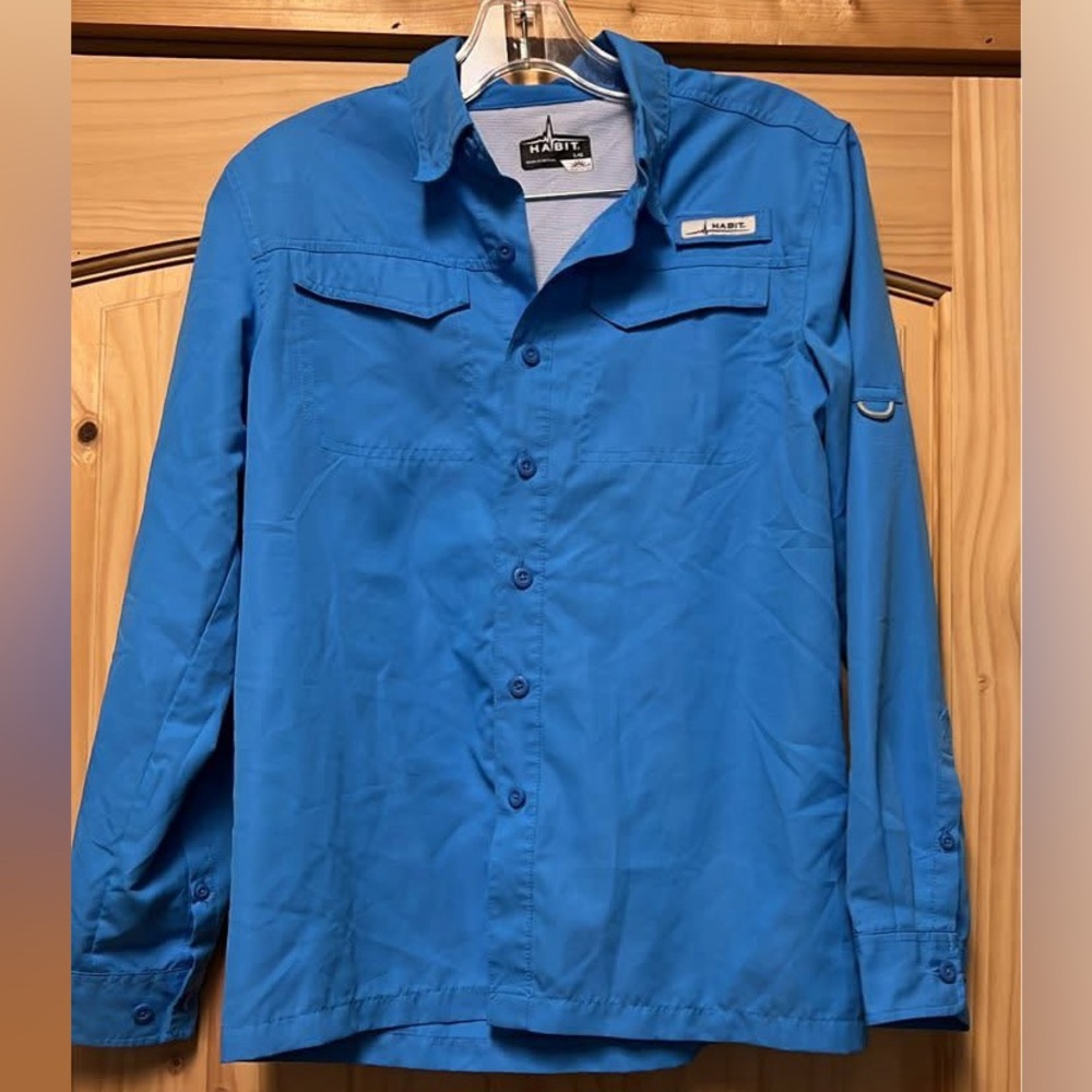 NWOT Large 10-12 Habit Fishing Guide Shirt Lightweight UPF 40+ Quick Dry